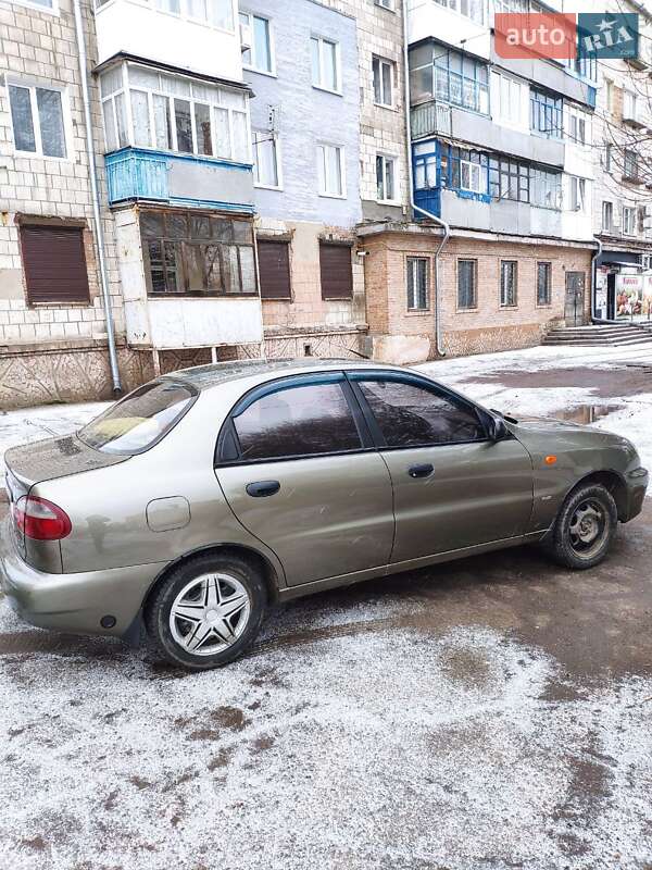 Седан Daewoo Lanos 2004 в Кропивницком