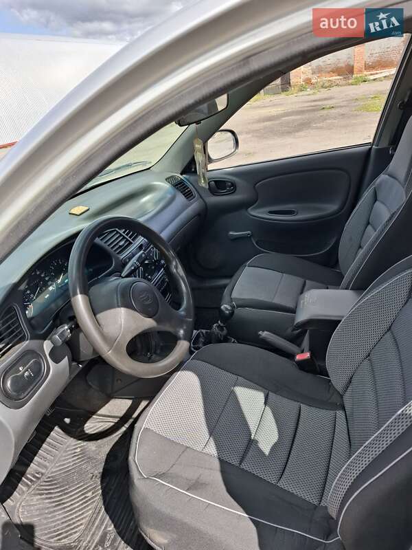 Седан Daewoo Lanos 2009 в Рожище