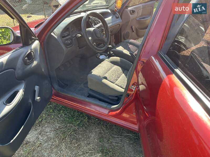 Седан Daewoo Lanos 2008 в Стрые