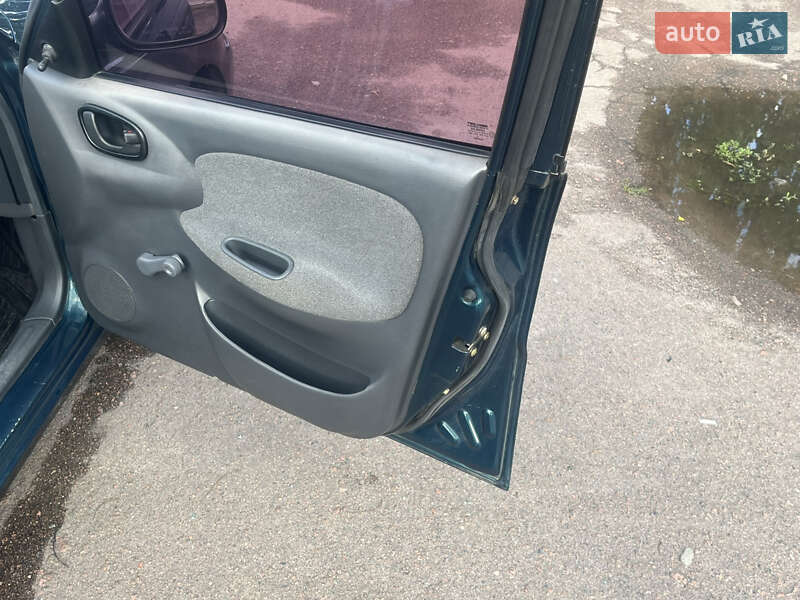 Седан Daewoo Lanos 2005 в Киеве