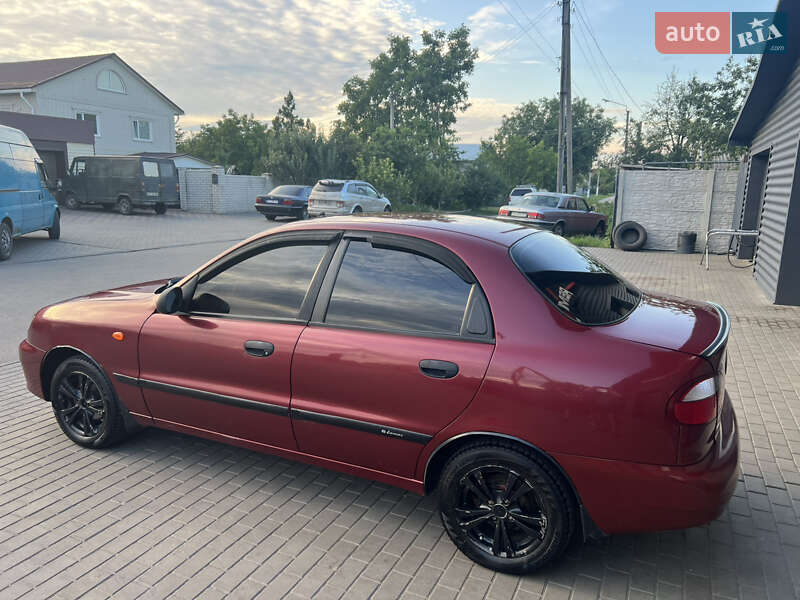 Седан Daewoo Lanos 2005 в 