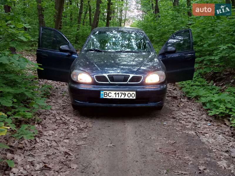 Седан Daewoo Lanos 2003 в 