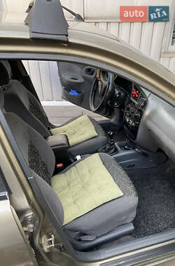 Седан Daewoo Lanos 2005 в Львові