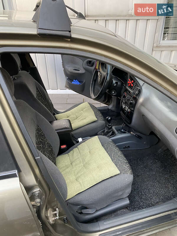 Седан Daewoo Lanos 2005 в Львове фото 4 Седан Daewoo Lanos 2005 в Львове