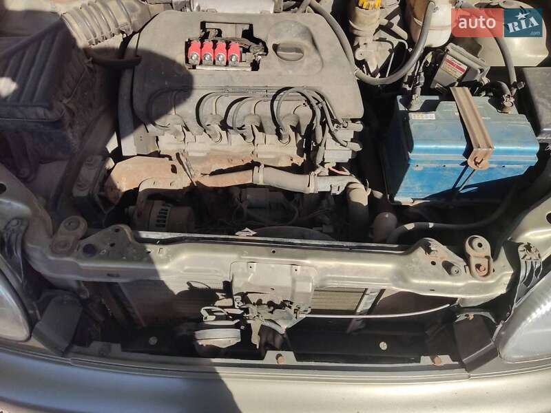 Седан Daewoo Lanos 2007 в Новомосковске