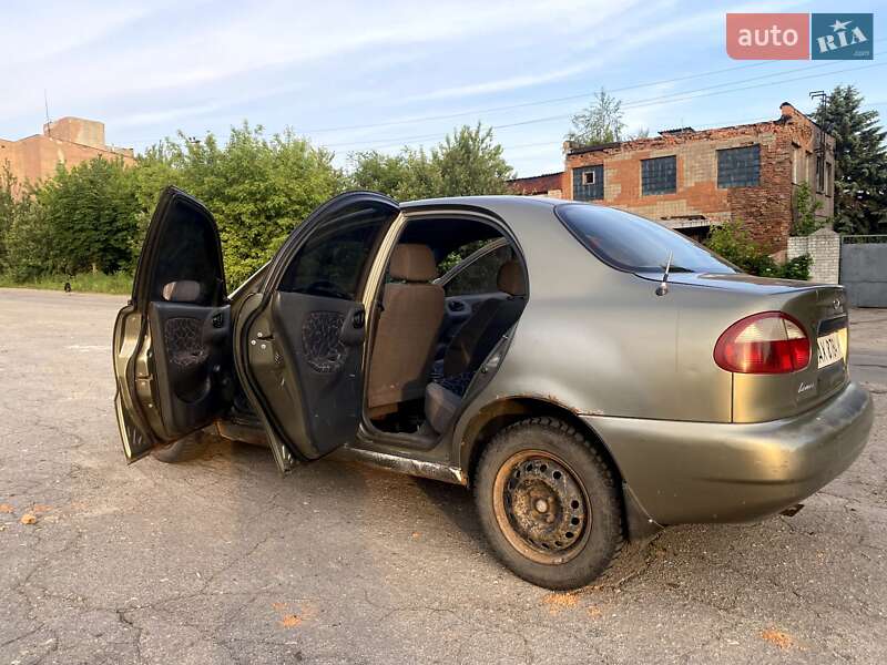 Седан Daewoo Lanos 2002 в Мерефа