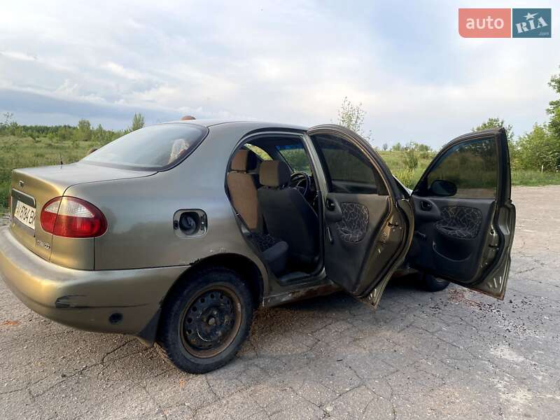 Седан Daewoo Lanos 2002 в Мерефа
