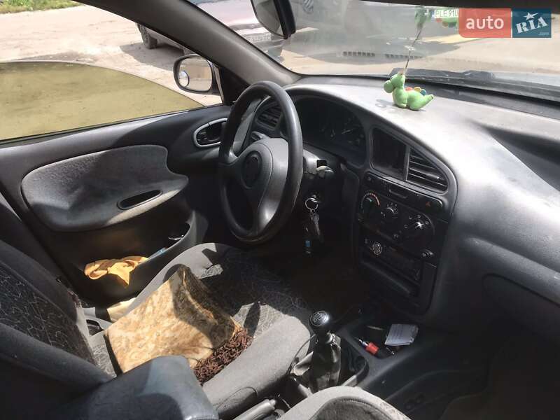 Седан Daewoo Lanos 2005 в Славянске