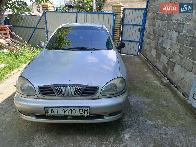 Седан Daewoo Lanos 2003 в Петропавловской Борщаговке