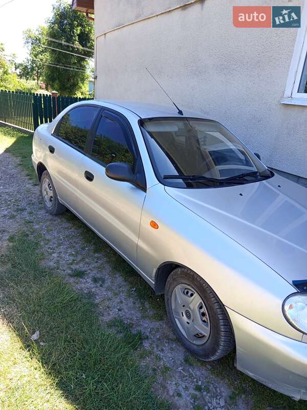 Седан Daewoo Lanos 2008 в Рудки
