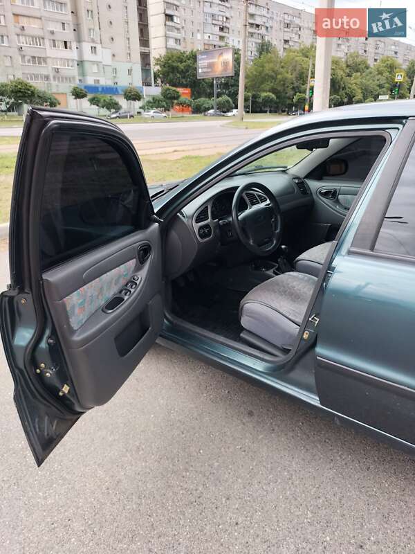 Седан Daewoo Lanos 2005 в Харькове