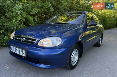 Седан Daewoo Lanos 2009 в Снятине