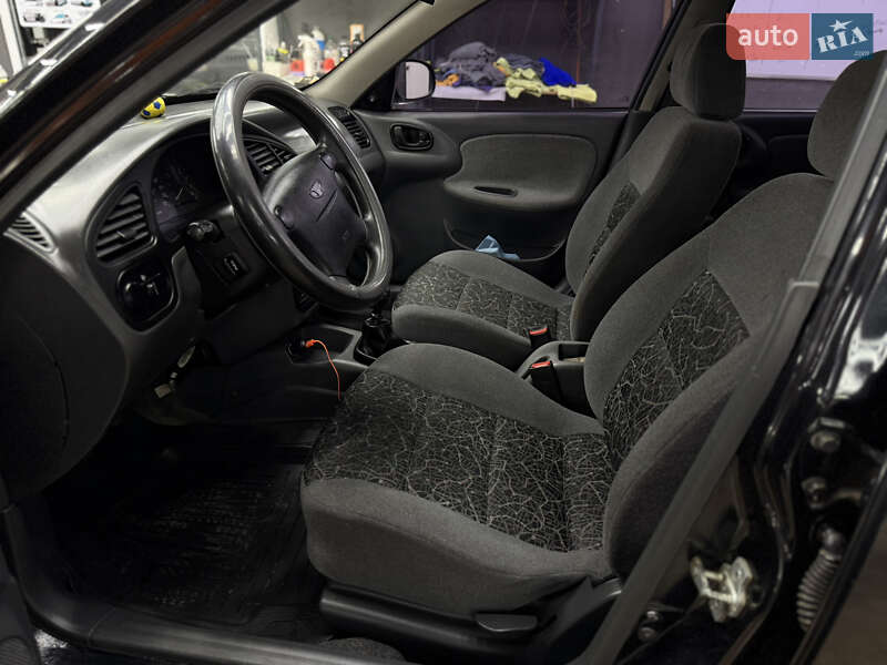 Седан Daewoo Lanos 2008 в Харькове