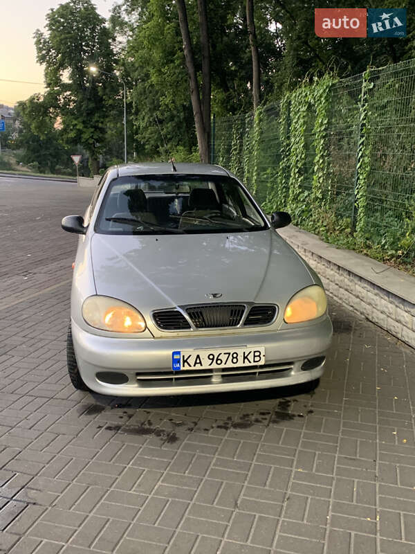 Седан Daewoo Lanos 2003 в Києві