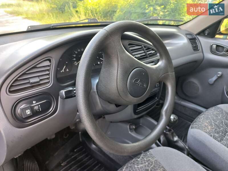 Седан Daewoo Lanos 2008 в Шостке