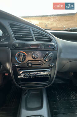 Хэтчбек Daewoo Lanos 2001 в 