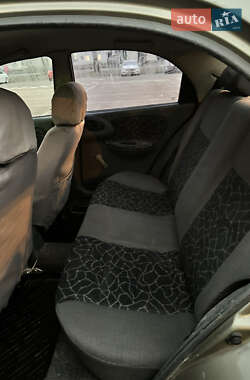 Седан Daewoo Lanos 2003 в 