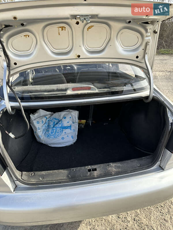 Седан Daewoo Lanos 2008 в Ровно