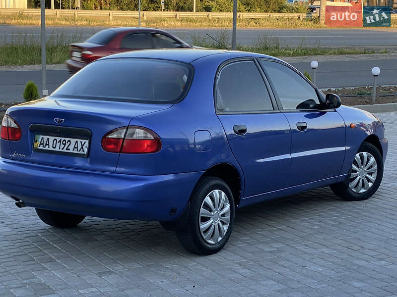 Седан Daewoo Lanos 2006 в Дніпрі
