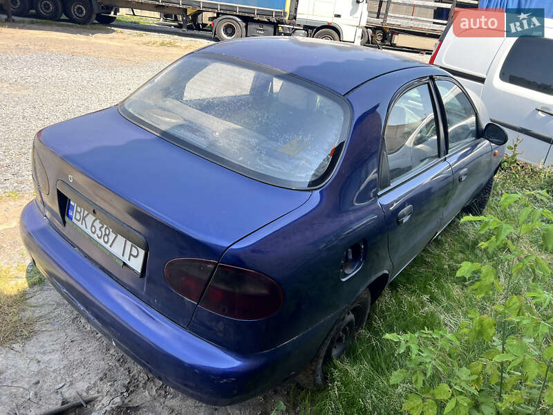 Седан Daewoo Lanos 2007 в Ровно