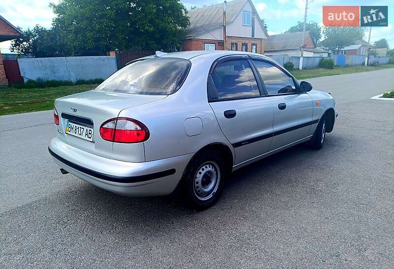 Седан Daewoo Lanos 2005 в Охтирці