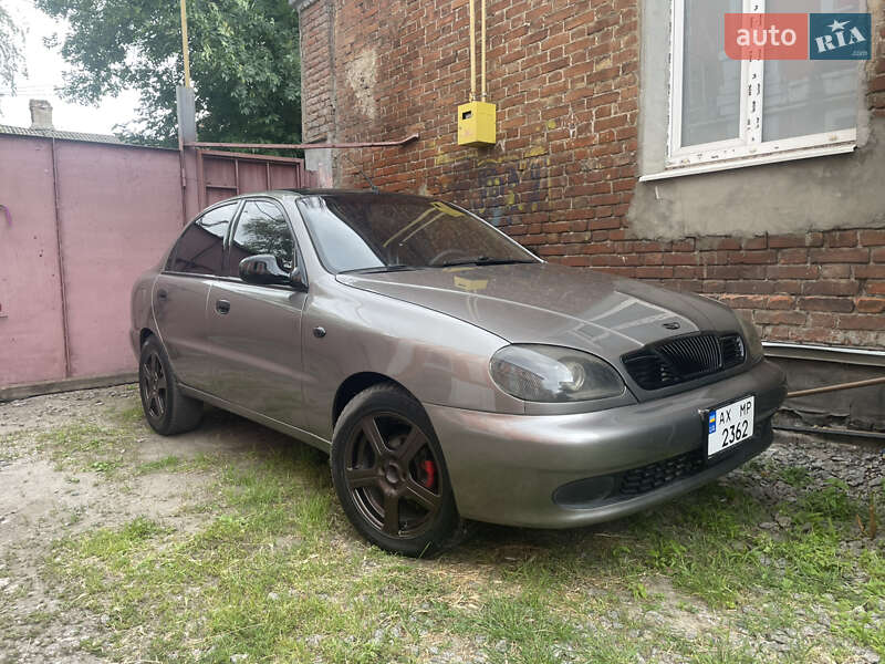 Daewoo Lanos 2003