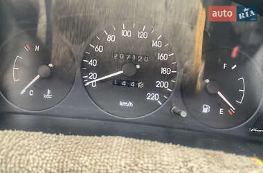 Седан Daewoo Lanos 2003 в Львове