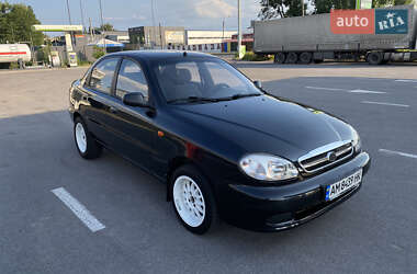 Седан Daewoo Lanos 2009 в Житомире