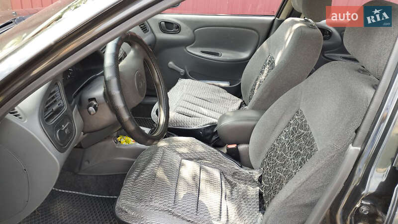 Седан Daewoo Lanos 2008 в Киеве