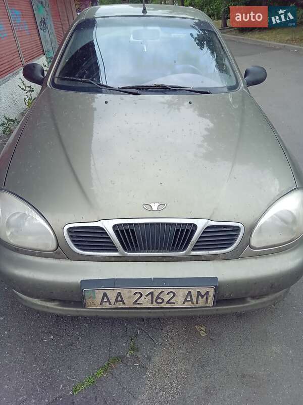 Седан Daewoo Lanos 2004 в Дніпрі