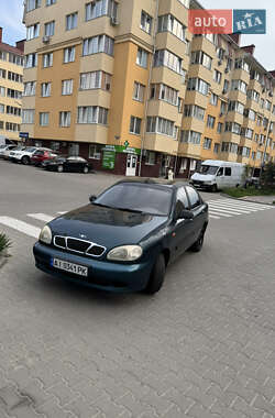 Седан Daewoo Lanos 2004 в Киеве