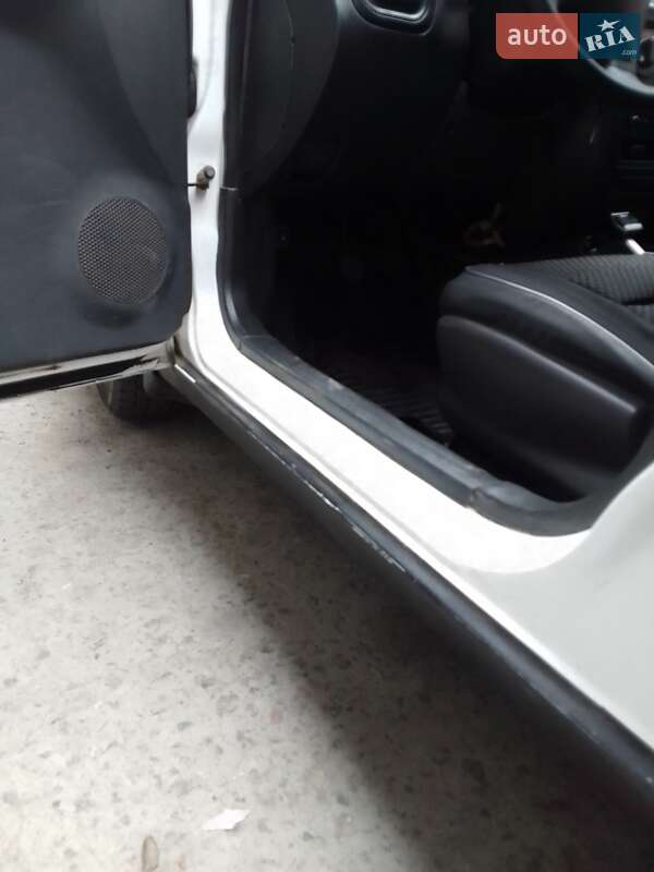 Listing photo 14