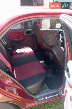 Седан Daewoo Lanos 2003 в 