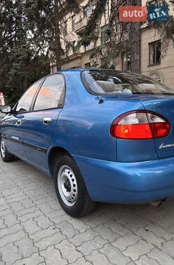 Седан Daewoo Lanos 2001 в 