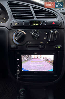 Седан Daewoo Lanos 2001 в 