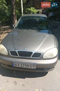 Седан Daewoo Lanos 2004 в Харькове