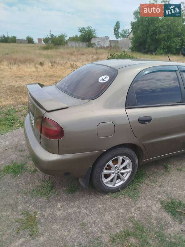 Седан Daewoo Lanos 2006 в Очакове