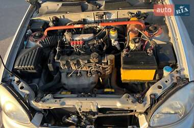 Седан Daewoo Lanos 2004 в 