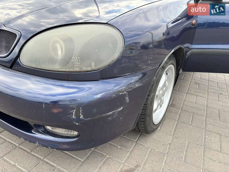 Седан Daewoo Lanos 2003 в Киеве