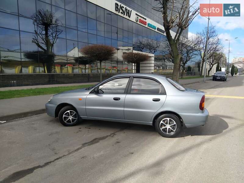 Daewoo Lanos 2011