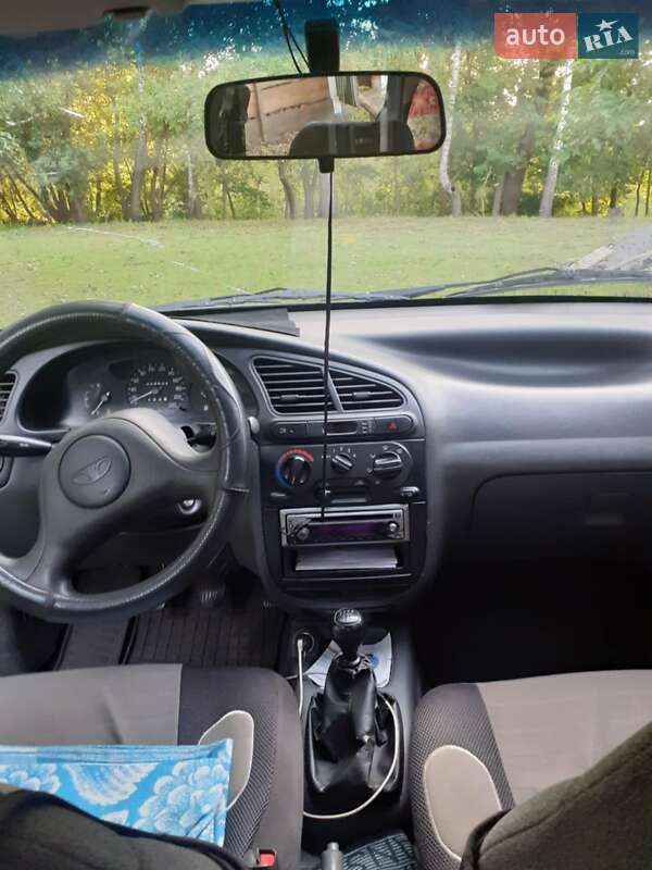 Седан Daewoo Lanos 2004 в Остер фото 5 Седан Daewoo Lanos 2004 в Остер