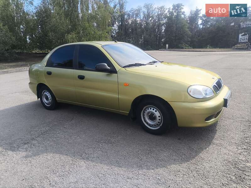 Седан Daewoo Lanos 2008 в Новомосковську