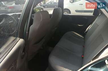 Седан Daewoo Lanos 2002 в 