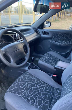 Седан Daewoo Lanos 2003 в 