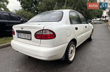 Седан Daewoo Lanos 2004 в 