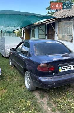 Седан Daewoo Lanos 2001 в 