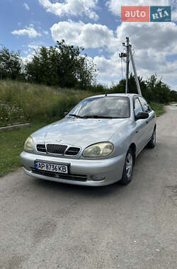 Седан Daewoo Lanos 2004 в Запоріжжі