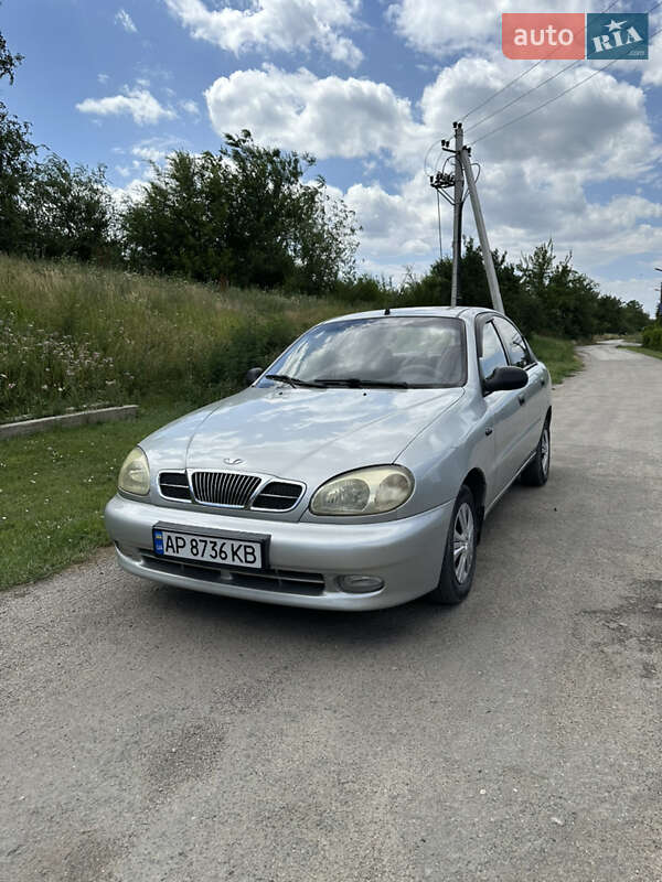 Седан Daewoo Lanos 2004 в 