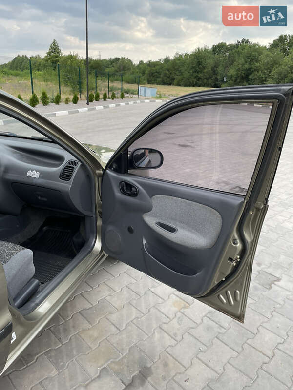 Седан Daewoo Lanos 2006 в Желтых Водах