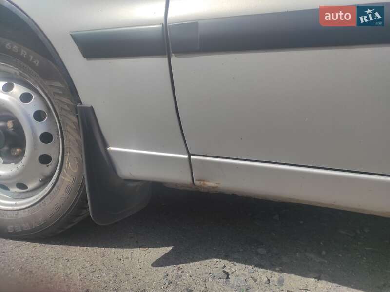 Седан Daewoo Lanos 2006 в Обухове
